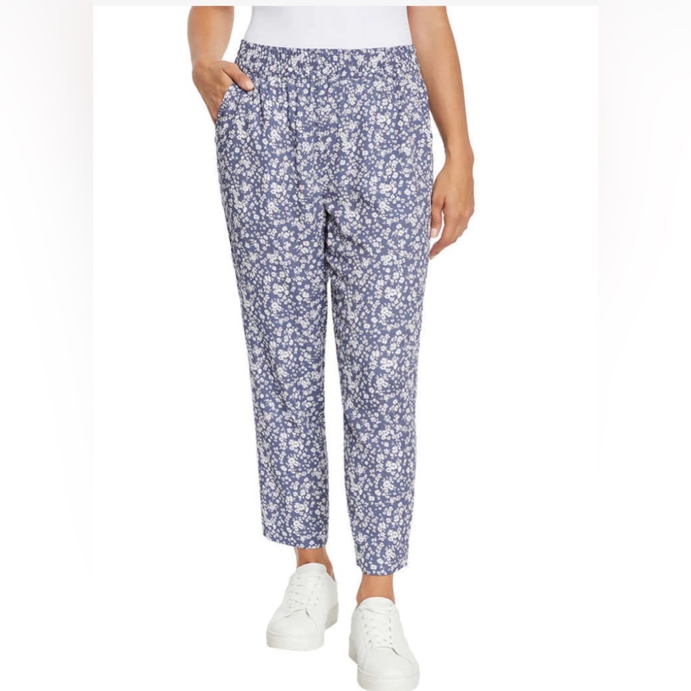 NWT Jessica Simpson blue/white floral  pants